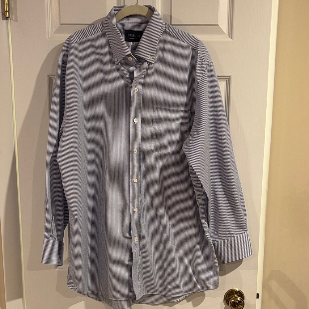 LEDBURY Men's Blue Pinstripe Button Down Shirt‎ size 17.5x37